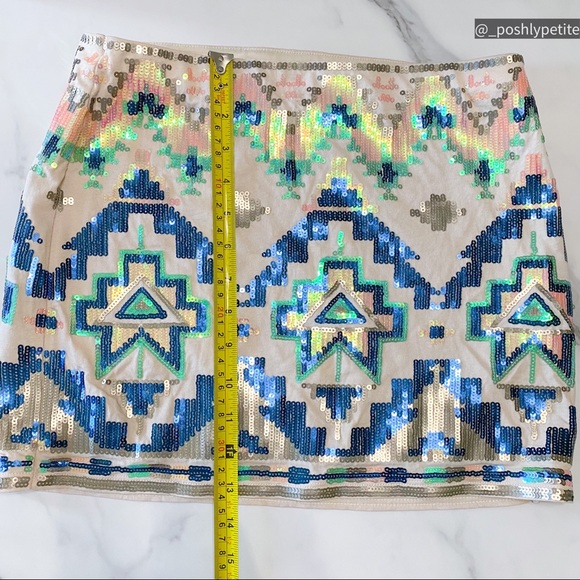 EXPRESS xs Southwest Sequins metallic Aztec Tribal Mini Skirt Women's - Picture 8 of 13